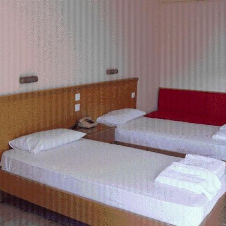 Hotel Aphroditi Agia Paraskevi  Exteriör bild