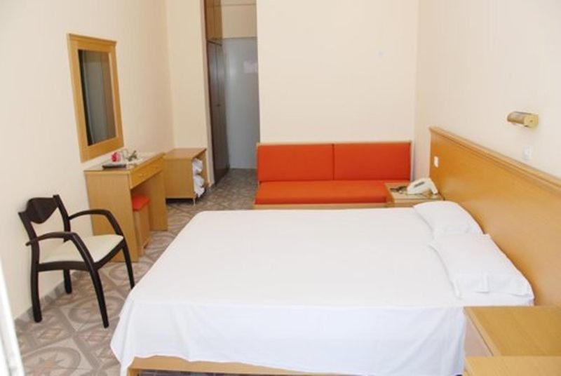 Hotel Aphroditi Agia Paraskevi  Exteriör bild